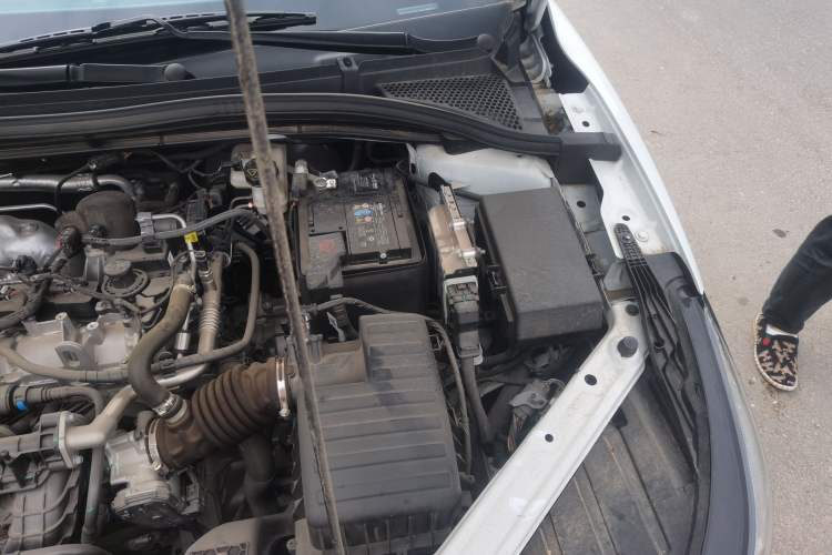 Used MG 5 2025 180 DVVT Global First Edition Engine Bay Left