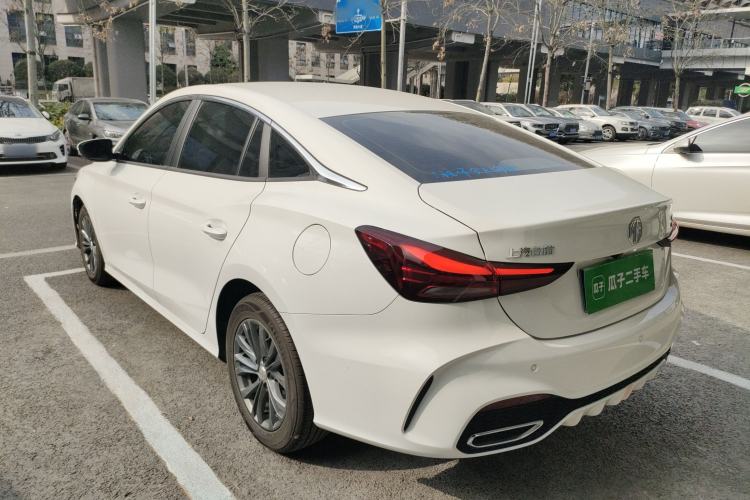 Used MG 5 2025 180 DVVT Global Luxury Edition Exterior 2