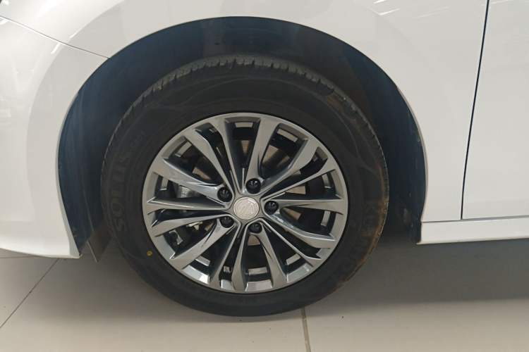 Used MG 5 2025 180 DVVT Global First Edition Exterior 4