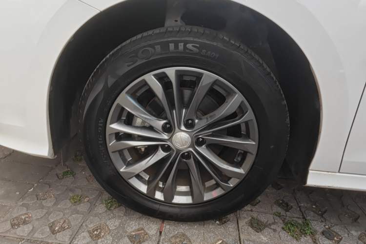 Used MG 5 2025 180 DVVT Global First Edition Exterior 4