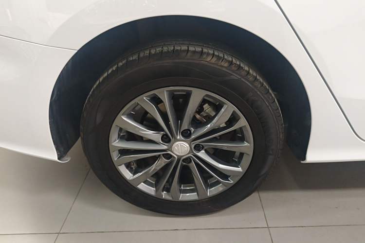 Used MG 5 2025 180 DVVT Global First Edition Exterior 5