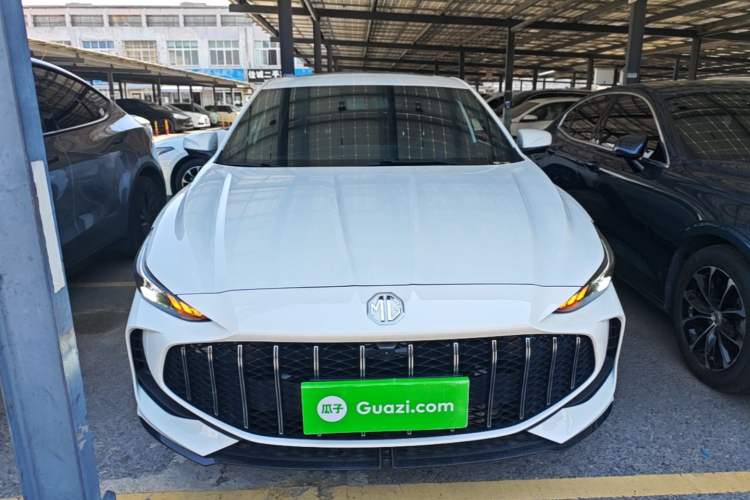 Used MG 5 2025 180 DVVT Global Luxury Edition Front