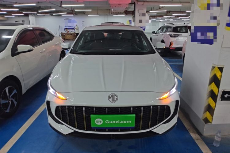 Used MG 5 2025 180 DVVT Global Luxury Edition Front