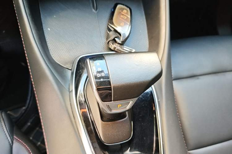 Used MG 5 2025 300TGI Global Flagship Edition Gear Lever