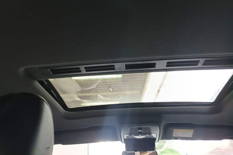 Used MG 5 2025 180 DVVT Global Luxury Edition Headliner