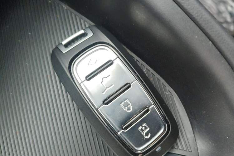 Used MG 5 2025 180 DVVT Global First Edition Interior 1