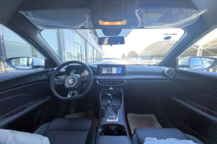 Used MG 5 2025 180 DVVT Global First Edition Interior 1