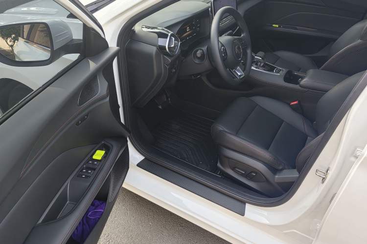 Used MG 5 2025 300TGI Global Flagship Edition Interior 3