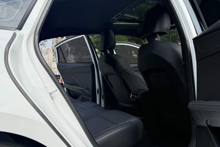 Used MG 5 2025 300TGI Global Flagship Edition Interior 5