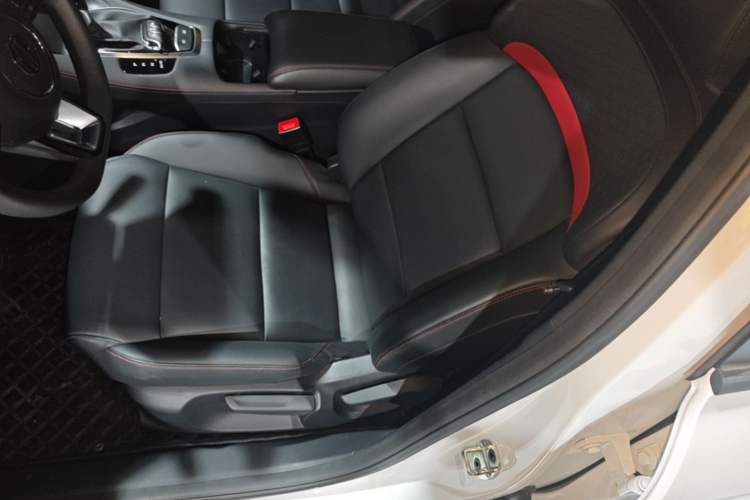 Used MG 5 2025 180 DVVT Global First Edition Left Front Seat