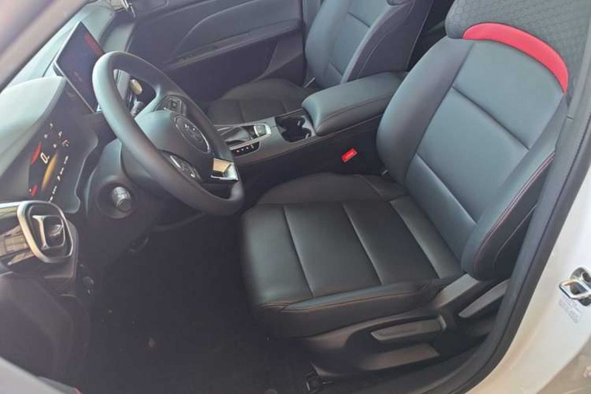Used MG 5 2025 180 DVVT Global Luxury Edition Left Front Seat