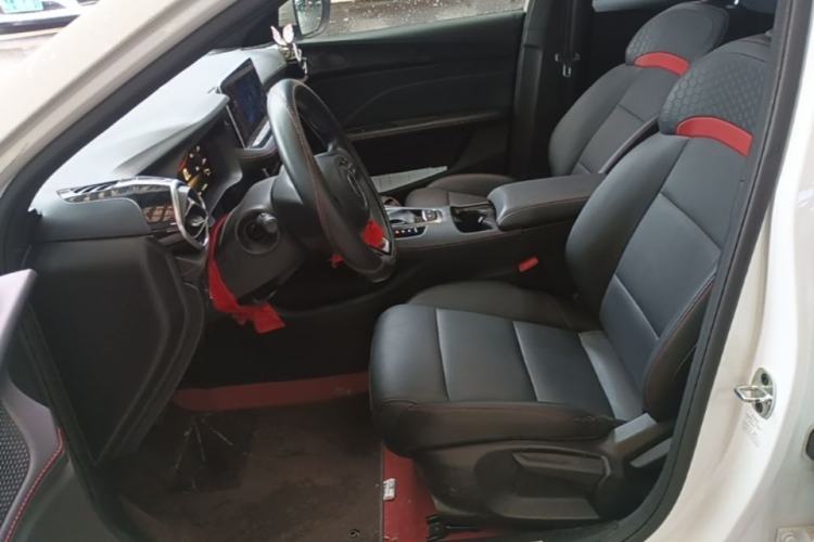 Used MG 5 2025 180 DVVT Global Luxury Edition Left Front Seat