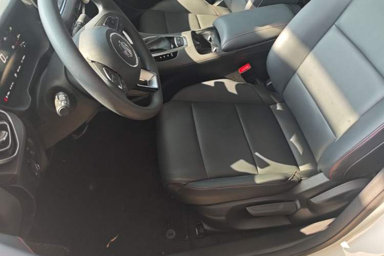 Used MG 5 2025 180 DVVT Global Luxury Edition Left Front Seat