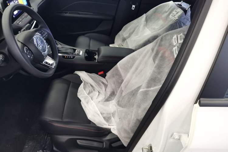 Used MG 5 2025 180 DVVT Global First Edition Left Front Seat
