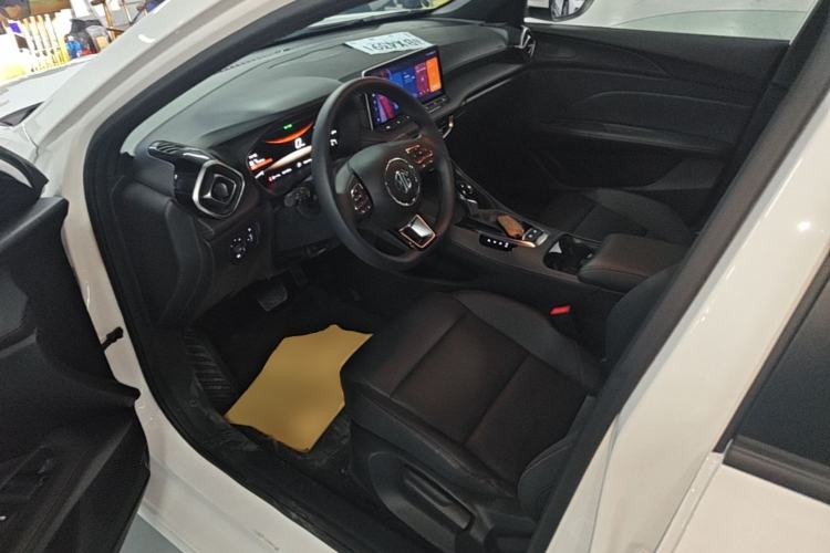 Used MG 5 2025 180 DVVT Global Luxury Edition Left Front Seat
