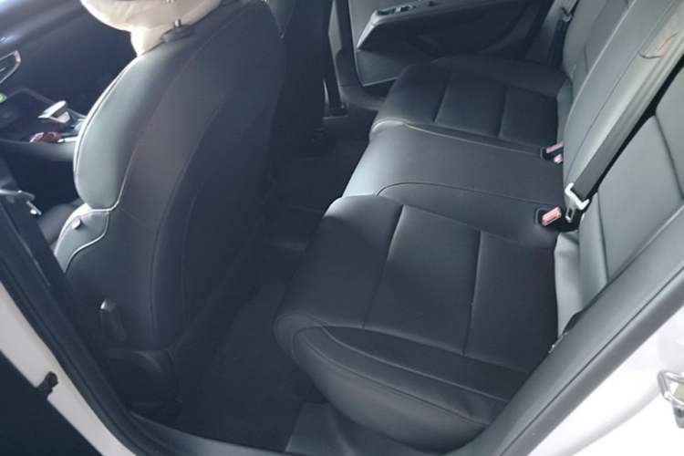 Used MG 5 2025 300TGI Global Flagship Edition Left Rear Seat
