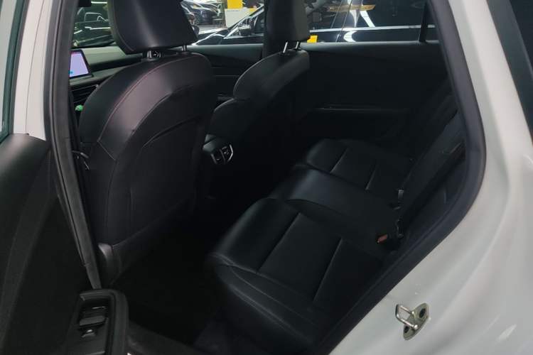 Used MG 5 2025 300TGI Global Flagship Edition Left Rear Seat