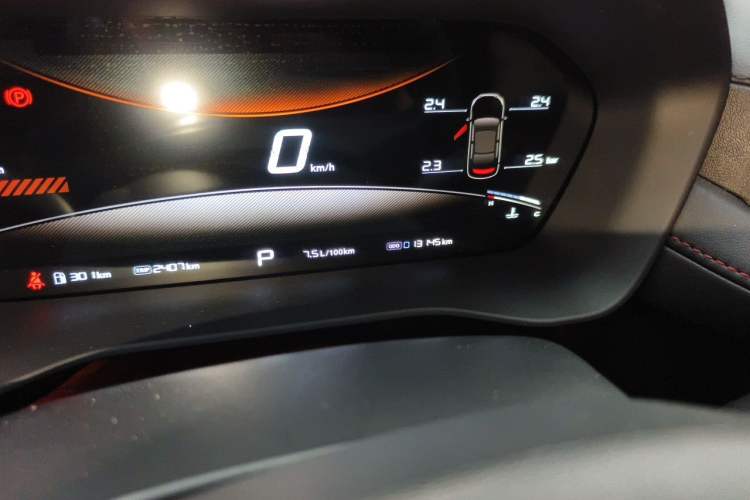 Used MG 5 2025 300TGI Global Flagship Edition Odometer Close Up