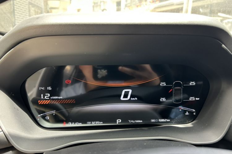 Used MG 5 2025 180 DVVT Global First Edition Odometer Close Up