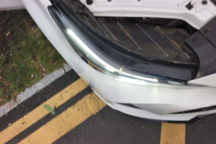 Used MG 5 2025 300TGI Global Flagship Edition Right Front Headlight
