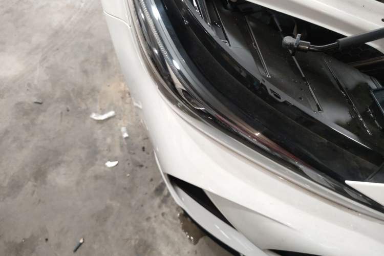 Used MG 5 2025 300TGI Global Flagship Edition Right Front Headlight