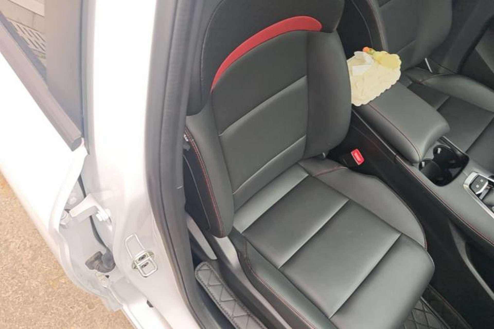 Used MG 5 2025 180 DVVT Global Luxury Edition Right Front Seat
