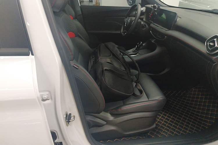 Used MG 5 2025 180 DVVT Global First Edition Right Front Seat