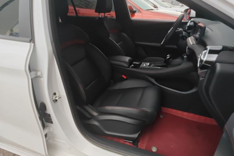 Used MG 5 2025 180 DVVT Global First Edition Right Front Seat