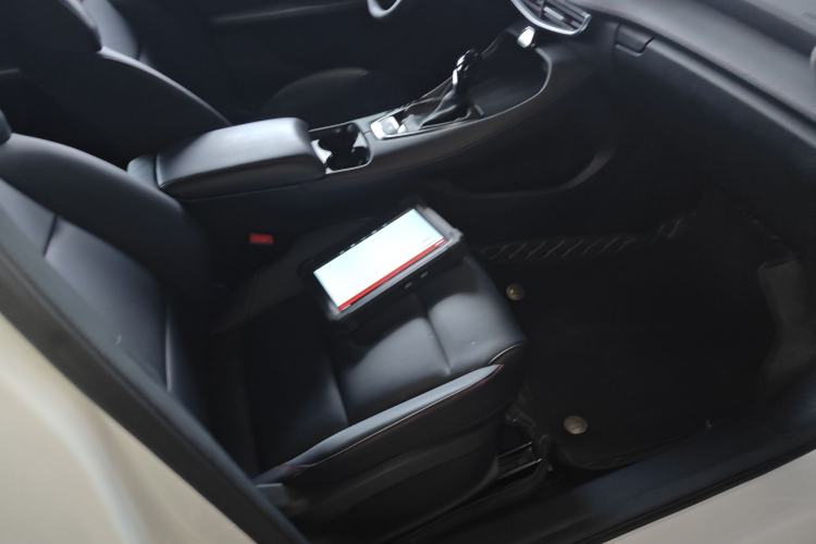 Used MG 5 2025 180 DVVT Global First Edition Right Front Seat