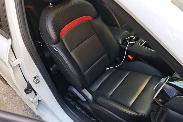 Used MG 5 2025 300TGI Global Flagship Edition Right Front Seat