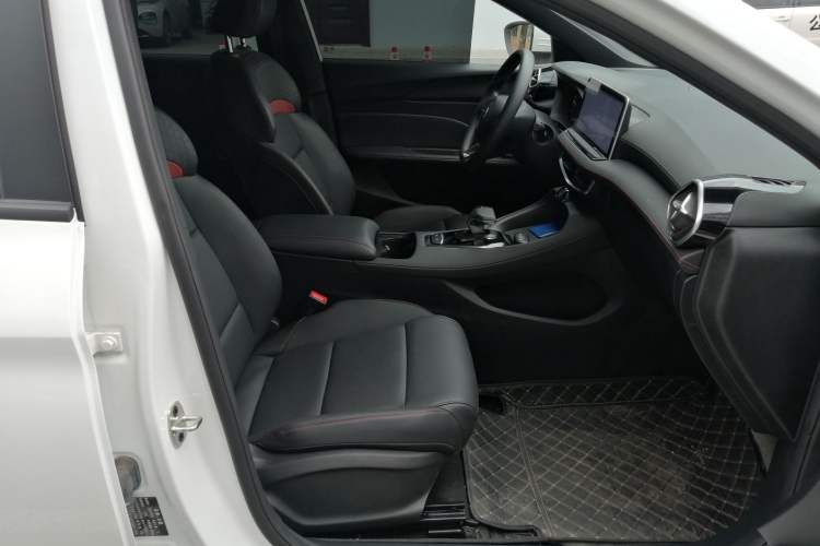 Used MG 5 2025 300TGI Global Flagship Edition Right Front Seat