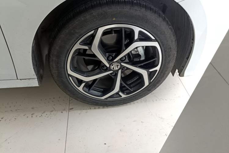 Used MG 5 2025 300TGI Global Flagship Edition Right Front Wheel Hub