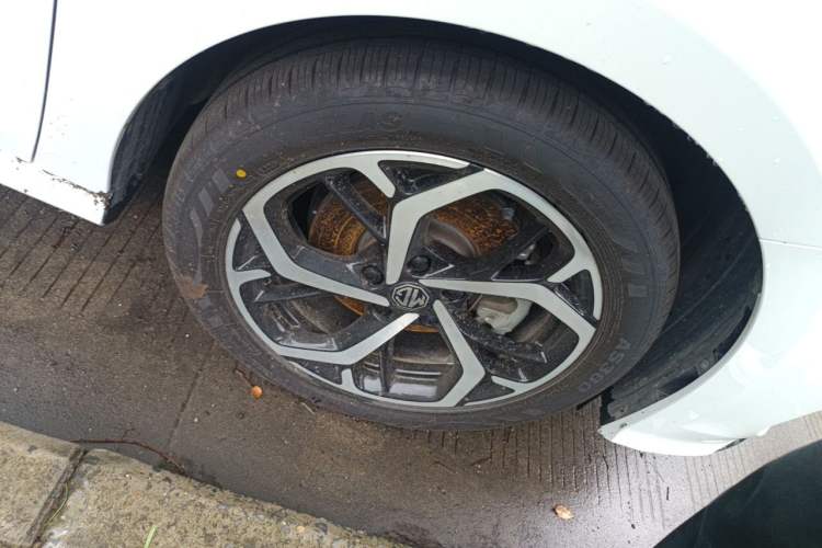 Used MG 5 2025 300TGI Global Flagship Edition Right Front Wheel Hub