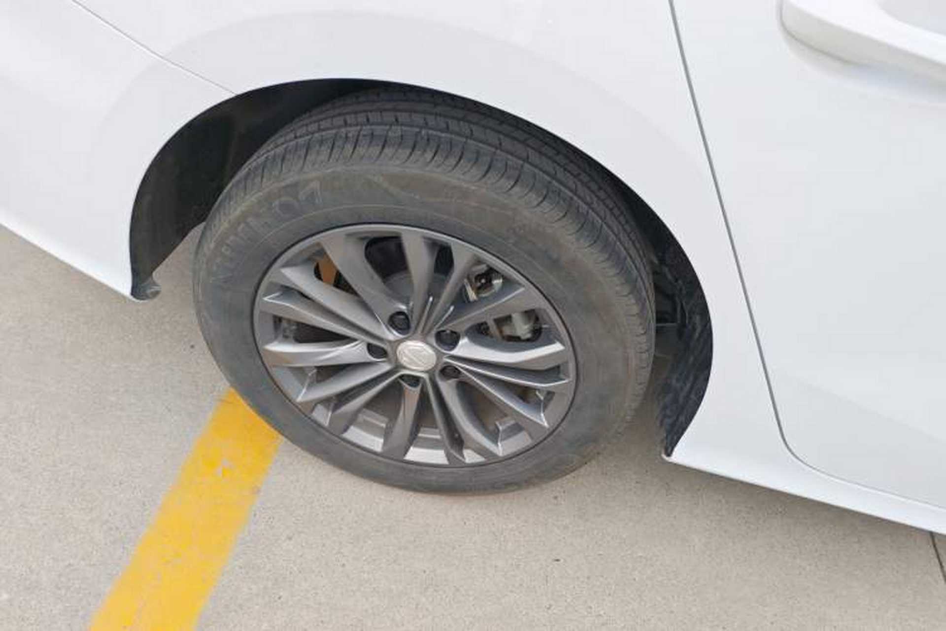 Used MG 5 2025 180 DVVT Global First Edition Right Rear Wheel Hub