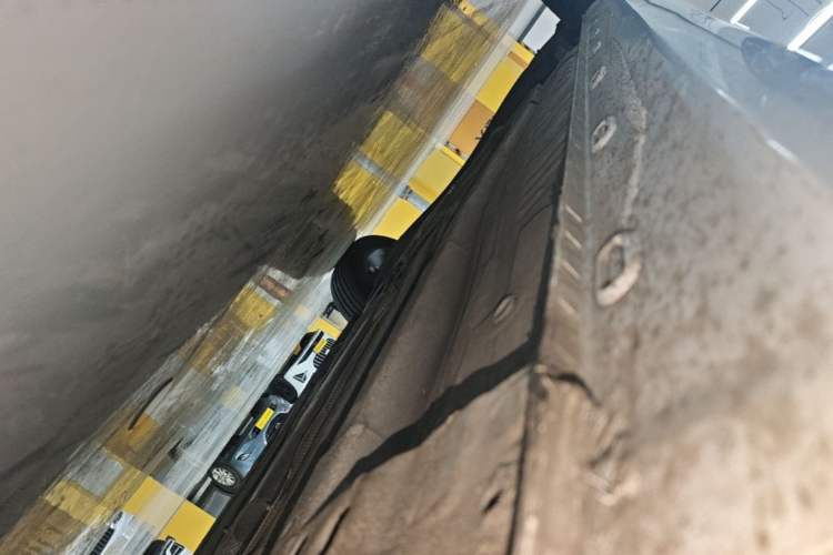 Used MG 5 2025 300TGI Global Flagship Edition Right Side Sill
