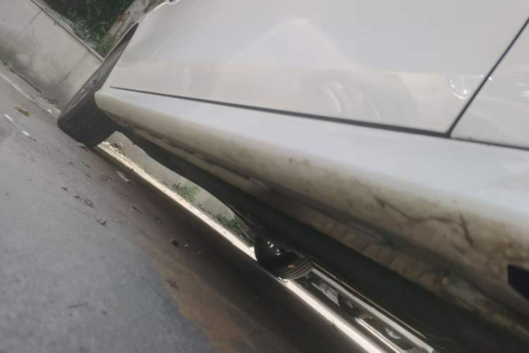 Used MG 5 2025 180 DVVT Global Luxury Edition Right Side Sill