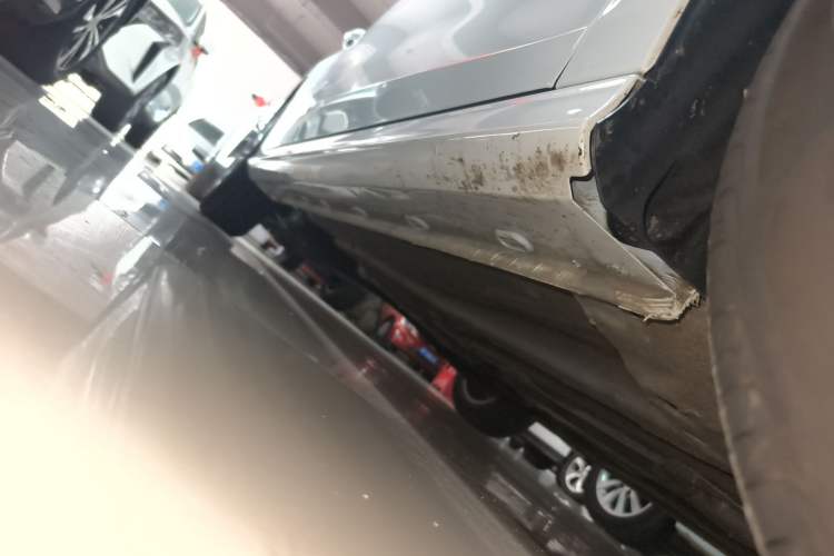 Used MG 5 2025 180 DVVT Global Luxury Edition Right Side Sill
