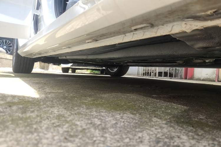 Used MG 5 2025 180 DVVT Global Luxury Edition Right Side Sill
