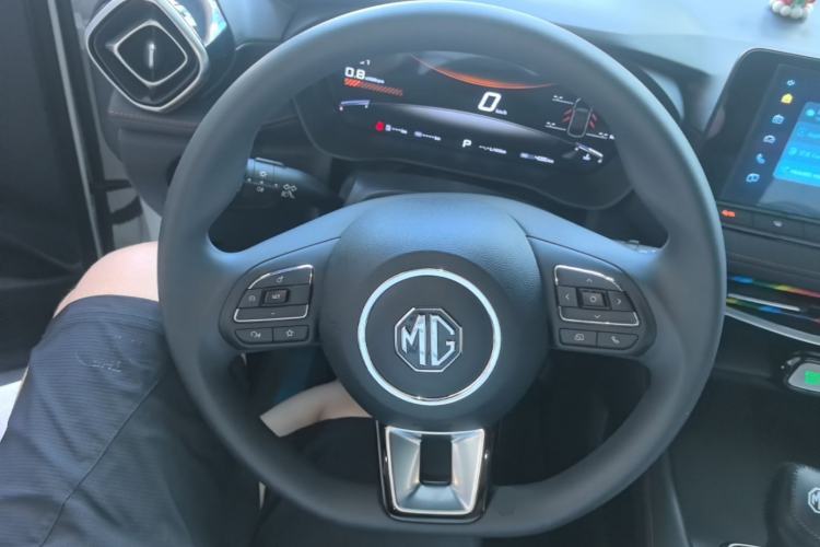Used MG 5 2025 180 DVVT Global First Edition Steering Wheel