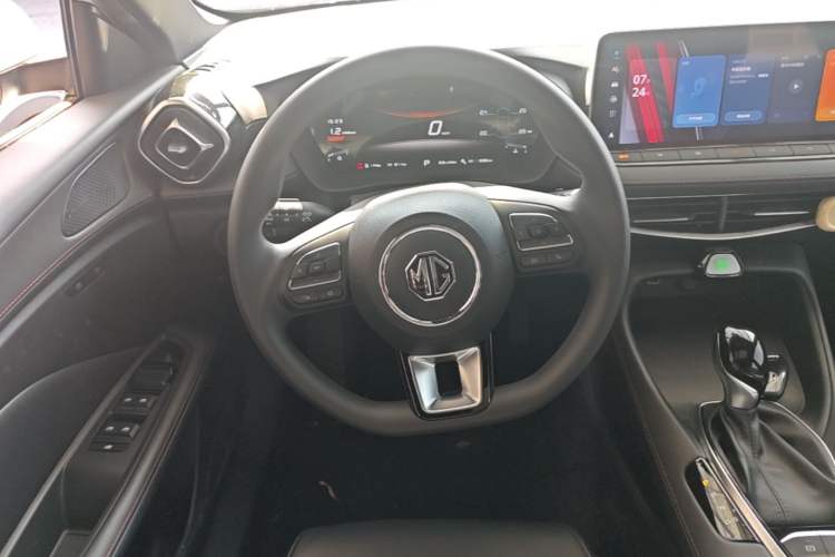 Used MG 5 2025 180 DVVT Global Luxury Edition Steering Wheel