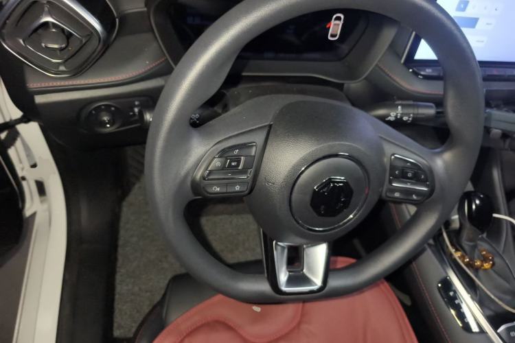 Used MG 5 2025 180 DVVT Global Luxury Edition Steering Wheel