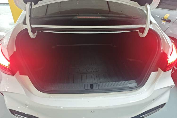 Used MG 5 2025 300TGI Global Flagship Edition Trunk