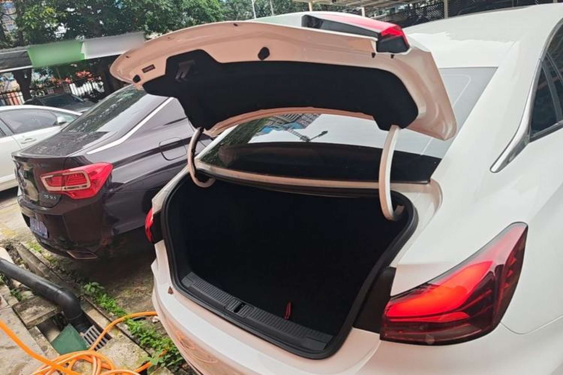 Used MG 5 2025 180 DVVT Global Luxury Edition Trunk