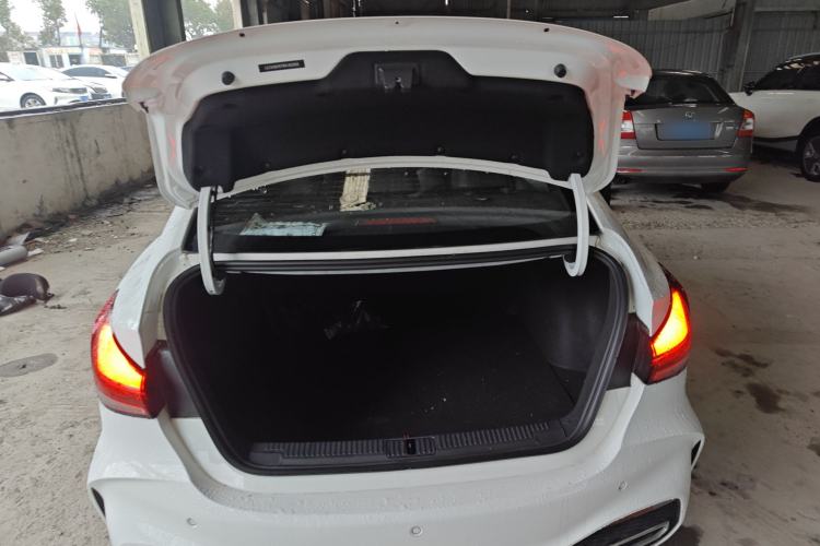 Used MG 5 2025 180 DVVT Global First Edition Trunk