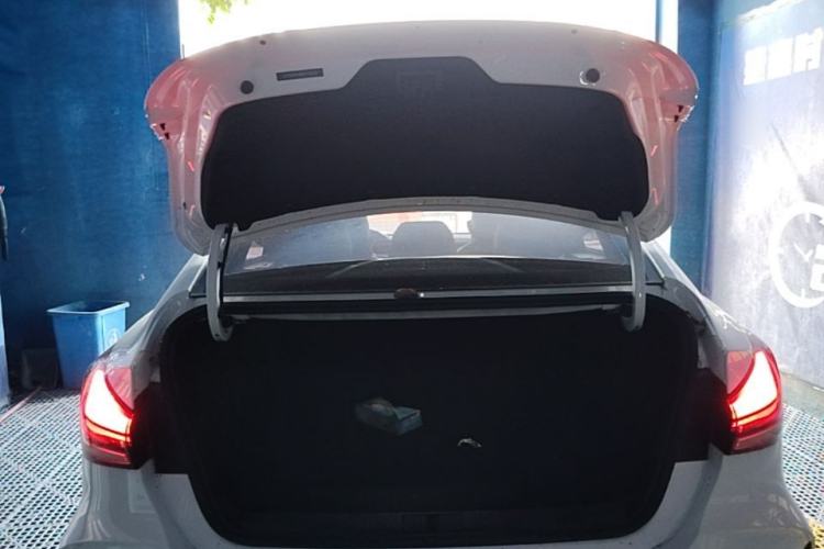 Used MG 5 2025 300TGI Global Flagship Edition Trunk