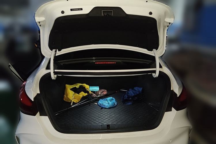 Used MG 5 2025 300TGI Global Flagship Edition Trunk