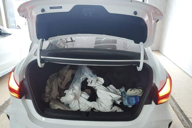 Used MG 5 2025 180 DVVT Global First Edition Trunk