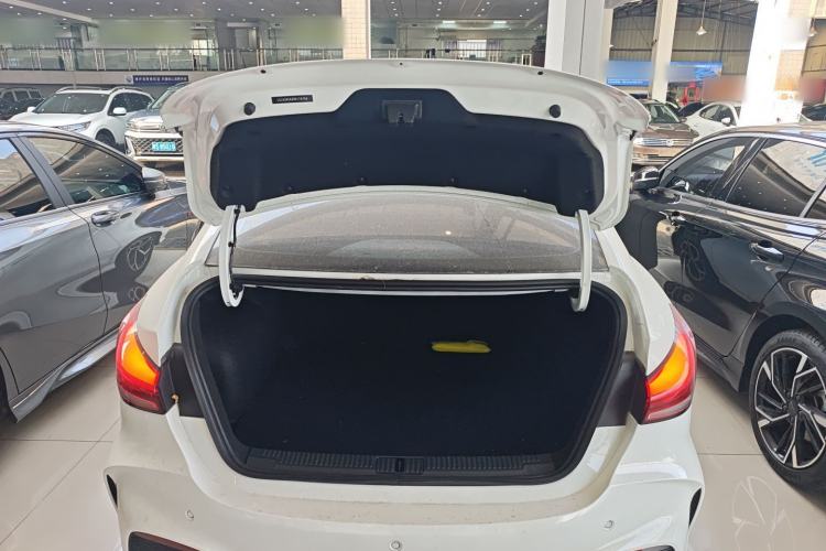 Used MG 5 2025 300TGI Global Flagship Edition Trunk
