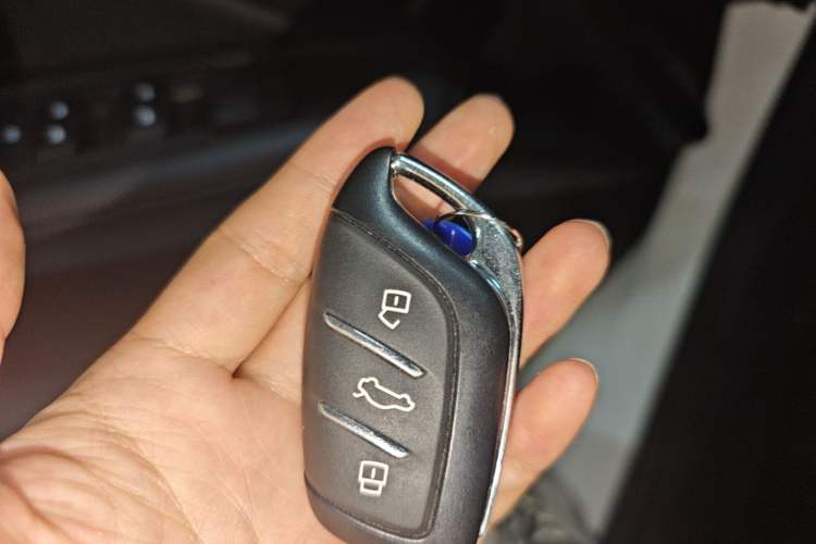 Used MG 5 2025 300TGI Global Flagship Edition Vehicle Key