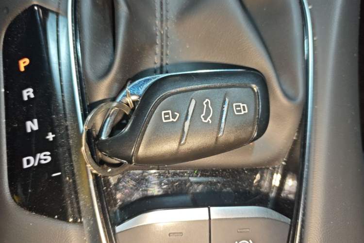 Used MG 5 2025 180 DVVT Global First Edition Vehicle Key
